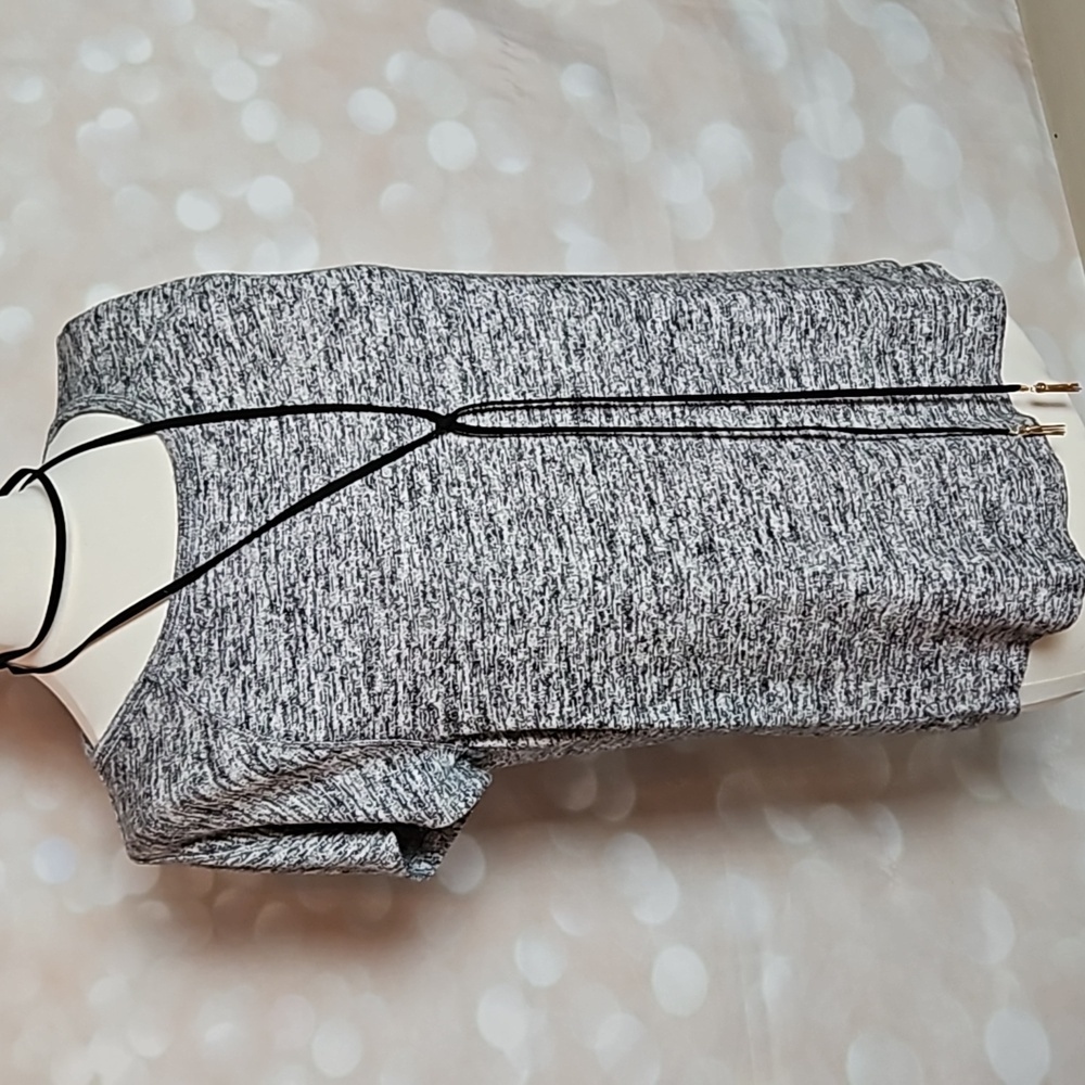 Calvin Klein Performance | Gray Tee
